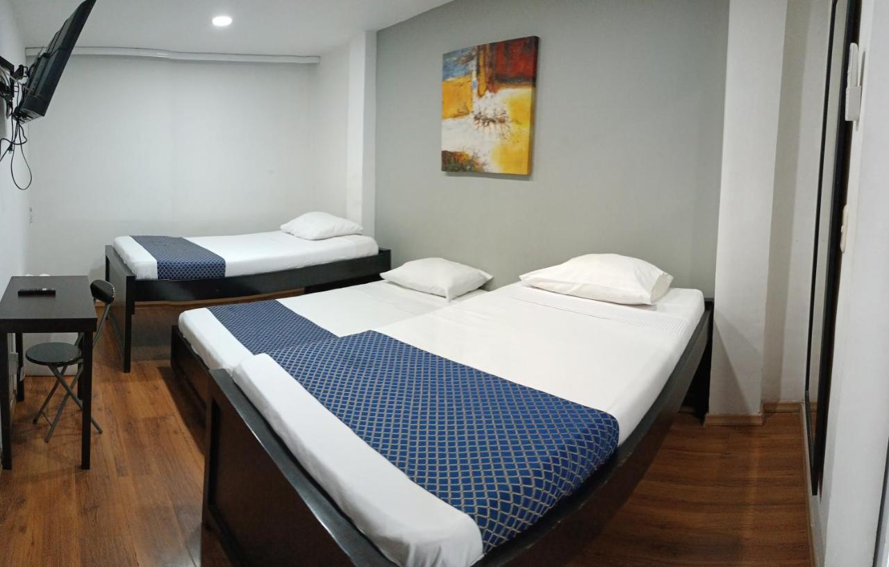 קאלי Hotel Travelers Sport מראה חיצוני תמונה