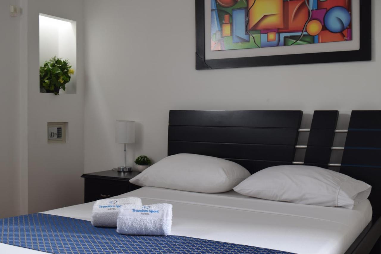 קאלי Hotel Travelers Sport מראה חיצוני תמונה